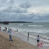 Puncak arus liburan di Banten diprediksi berlangsung hingga Rabu